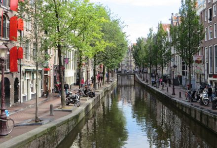 9 Must-See Places in Amsterdam